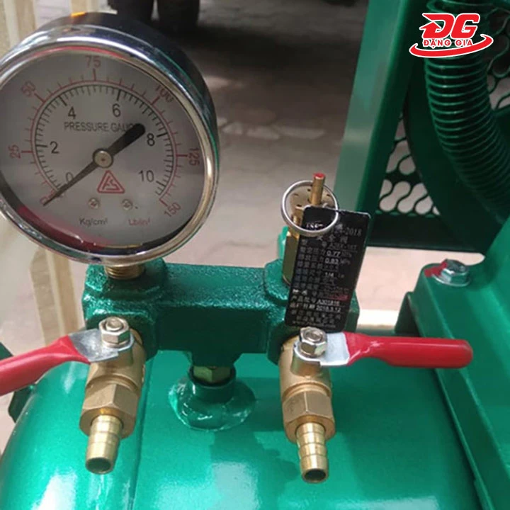 cụm đồng hồ đo điện áp