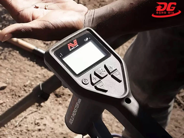 Máy dò vàng GOLD MONSTER 1000 độ nhạy cao
