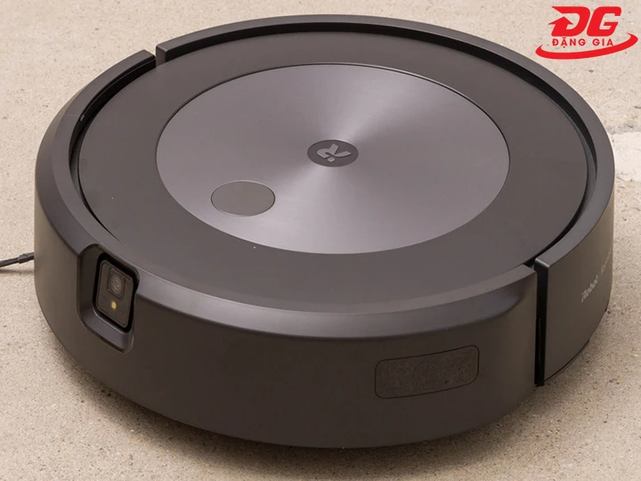 Robot hút bụi iRobot Roomba J7