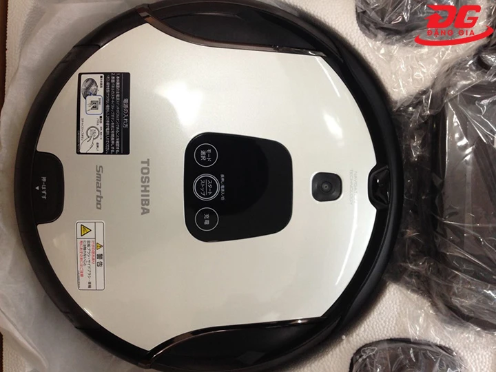 Robot hút bụi Japan Toshiba VC-RB8000