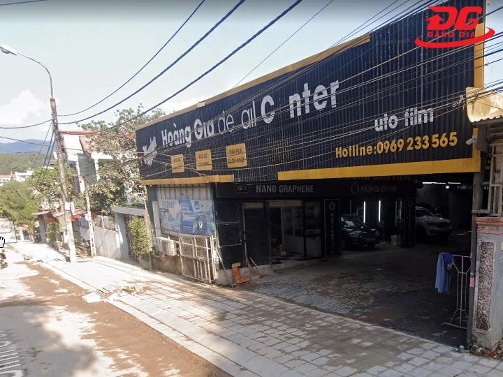 rửa xe Điện Biên Phủ Hoàng Gia