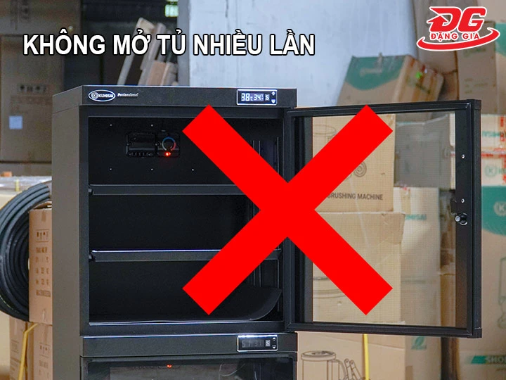 không đóng mở tủ nhiều lần