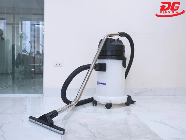 Máy hút bụi hút nước 1800W Kumisai KMS 30S