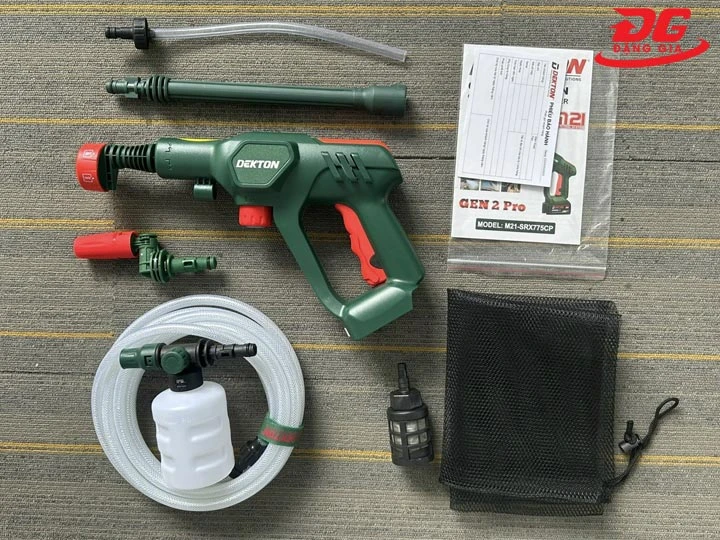 Máy rửa xe tưới cây chạy pin Dekton M21 - SRX775CP