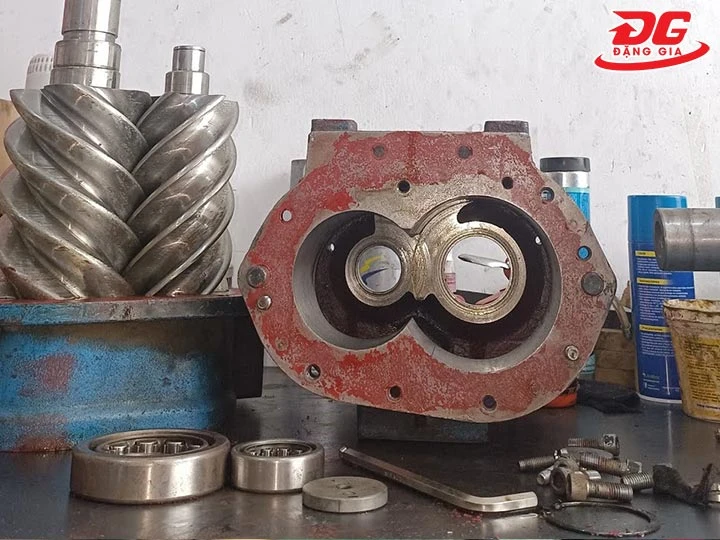 thay vòng bi máy nén hơi trục vít