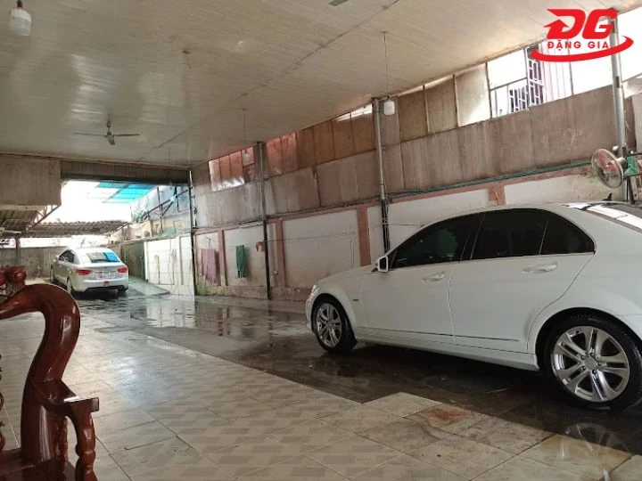 Tiệm rửa xe Điện Biên Phủ Minh Thảo