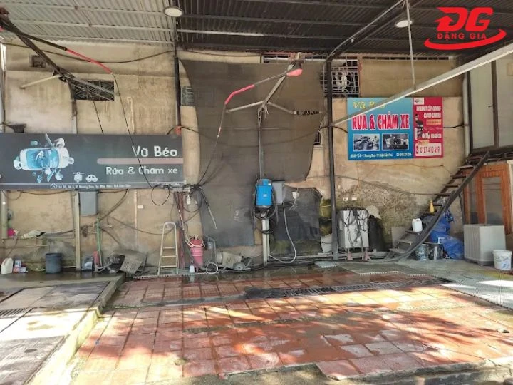 Tiệm rửa xe Điện Biên Phủ Vũ Béo