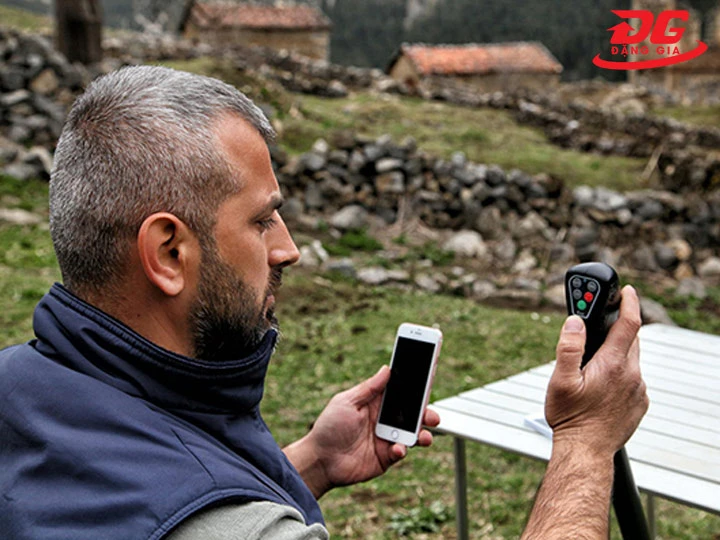 app dò kim loại Phát hiện kim loại trong tích tắc