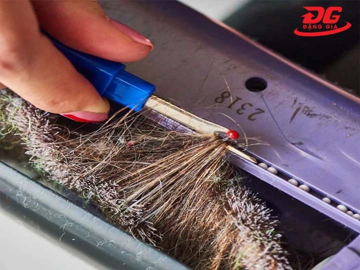 Bàn chải hút bị tắc