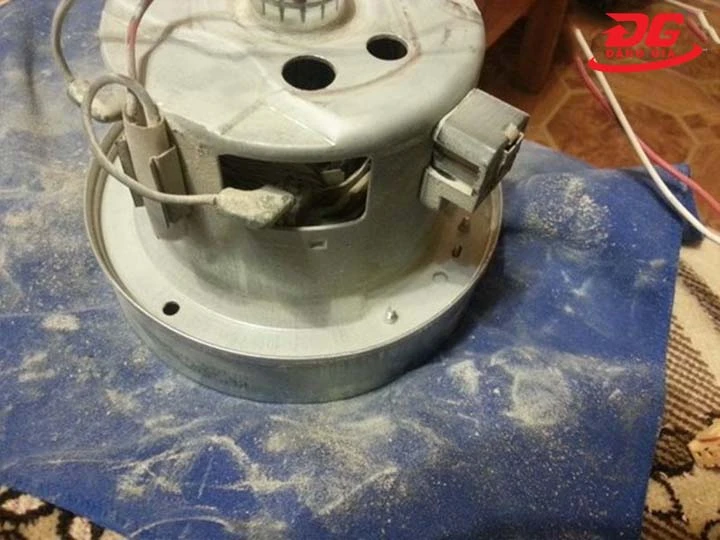 Động cơ bẩn hoặc chạy lâu