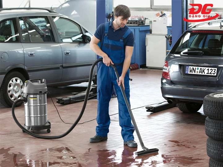 Máy hút bụi công nghiệp Karcher NT 38/1 Me Classic khô ướt