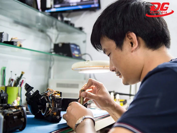 sửa máy ảnh tại TPHCM Sửa máy ảnh HCM