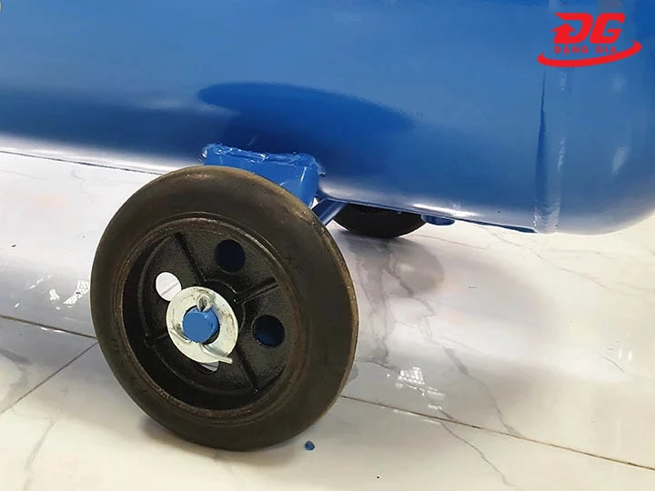 bánh xe Máy nén khí 100 lít cơ động