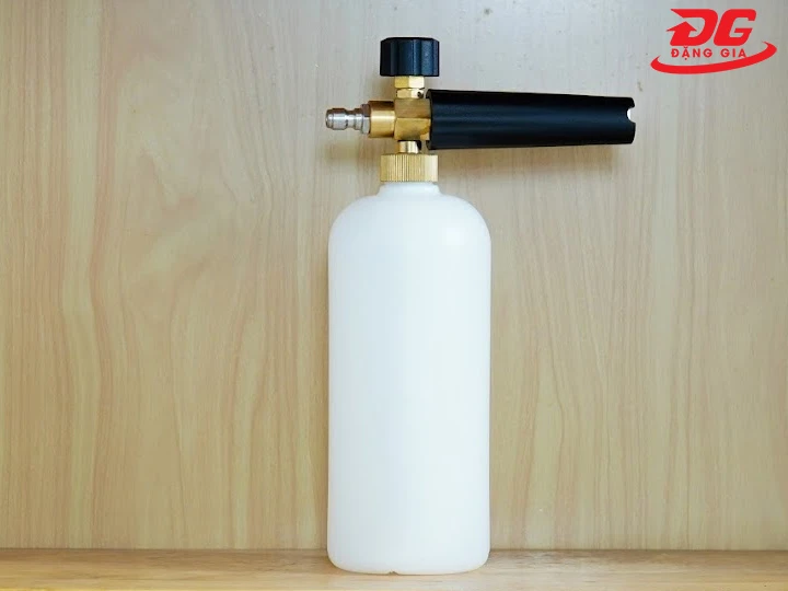 bình xịt bọt tuyết cầm tay 1 lít