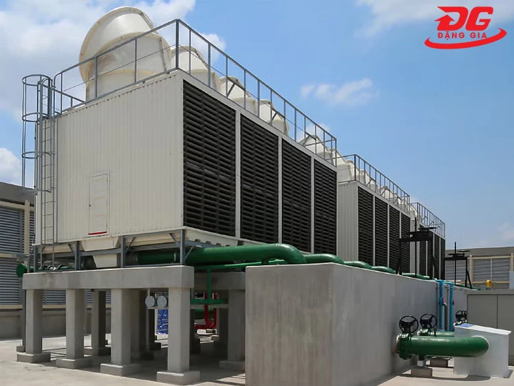 chiller giải nhiệt nước là gì