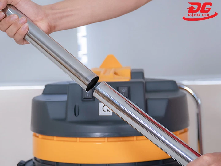 Lắp lại các chi tiết và kiểm tra sơ bộ