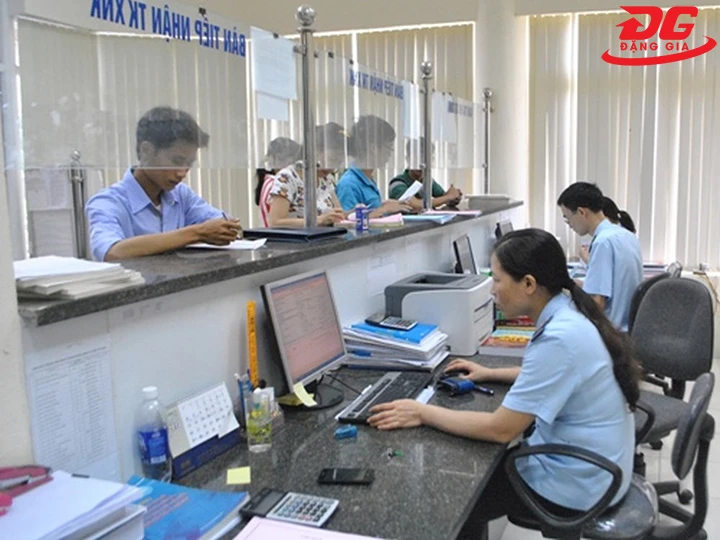 Lấy mẫu thử nghiệm & thanh lý tờ khai