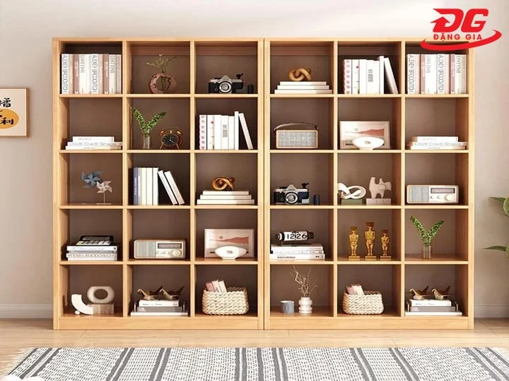 Sắp xếp theo nhóm & kích thước