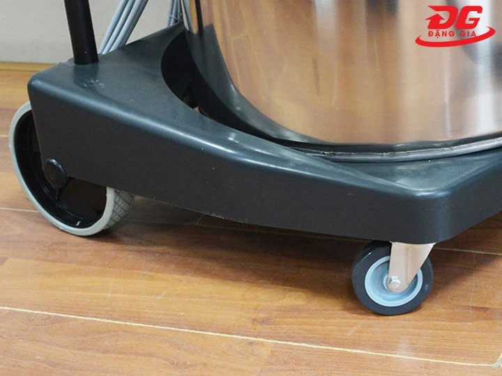 Bánh xe máy hút bụi 3200W