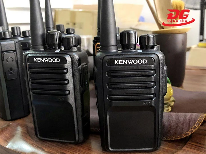 Đặng Gia - Địa chỉ bán bộ đàm Kenwood TK 3290PLUS