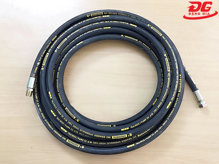 Giá dây rửa xe bố thép LT-15M