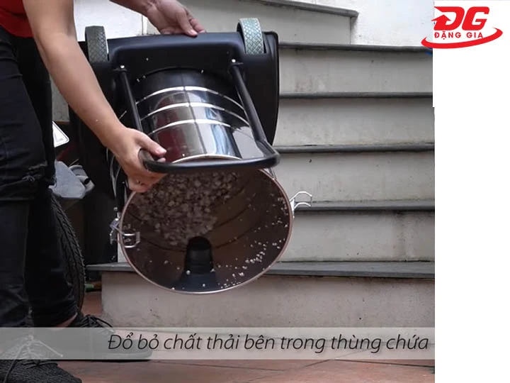 cách dùng máy hút bụi hoạt động ổn định