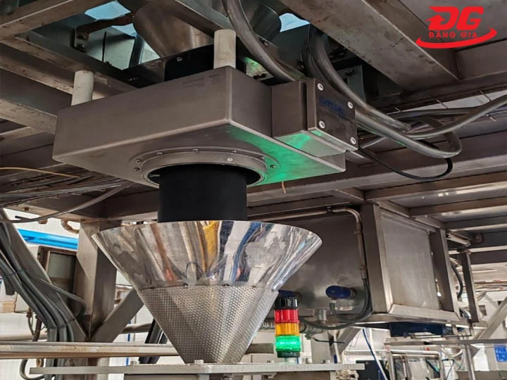 Máy dò kim loại dạng rơi xử lý nhanh