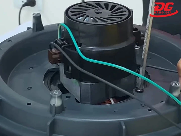 Mô tơ lỗi, cháy