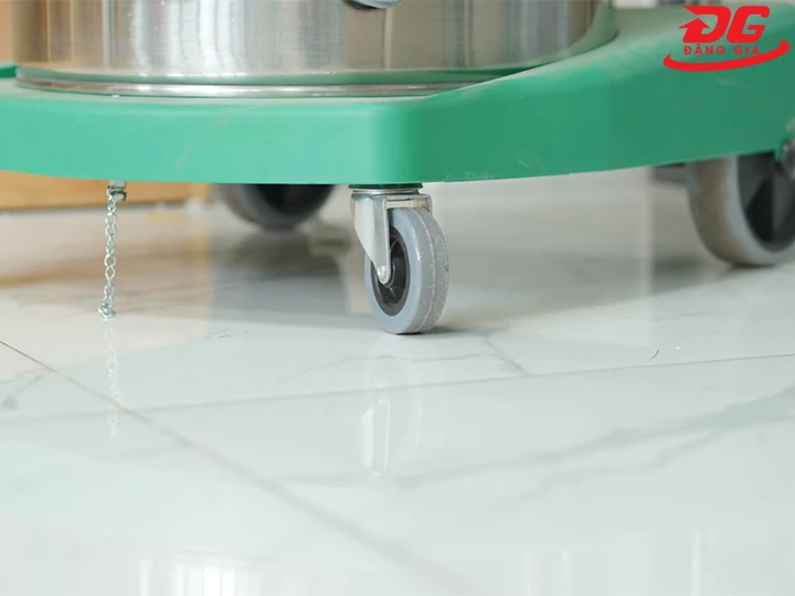 bánh xe cơ động