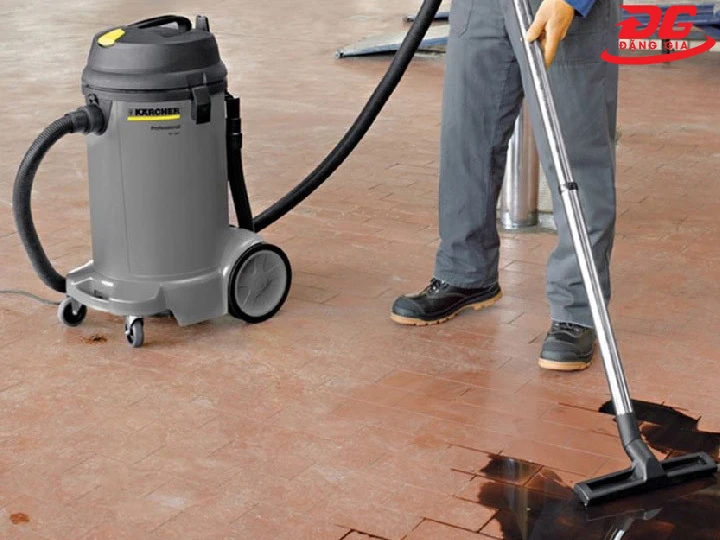 theo chức năng máy hút bụi