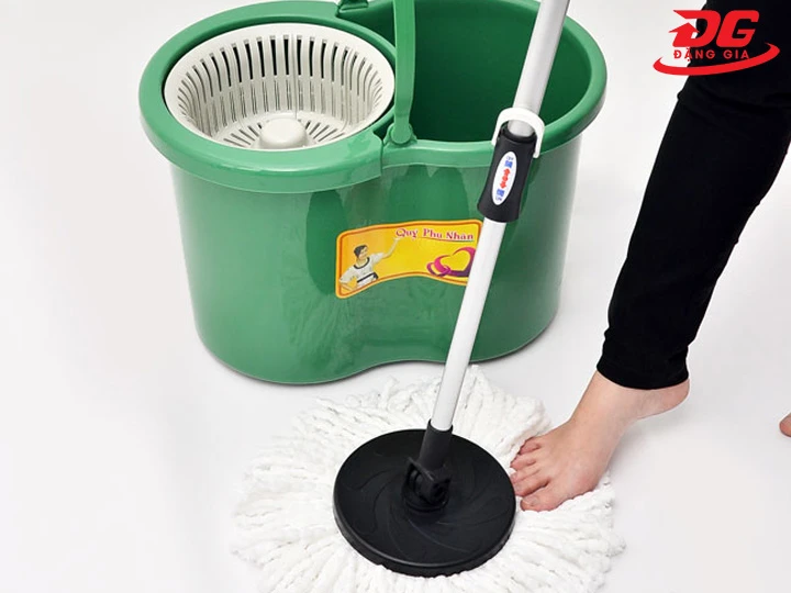 Cây lau sàn nhà bình thường Quý Phu Nhân