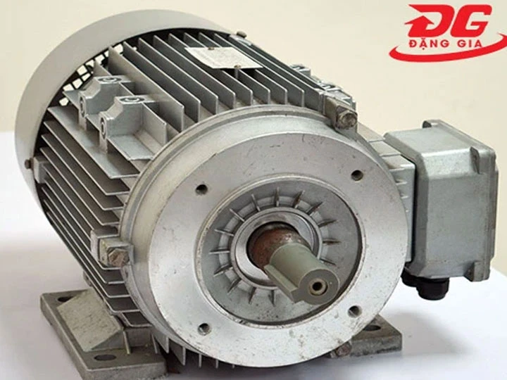 Thiết kế motor cho máy rửa xe 5,5kW