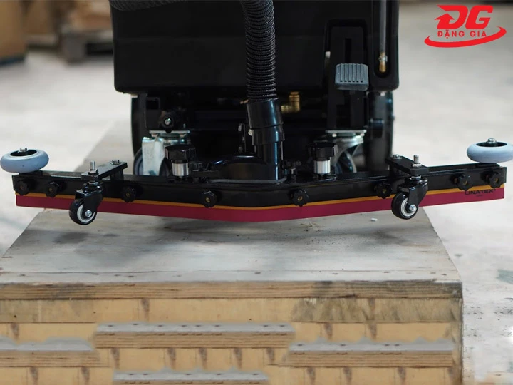 Cần gạt máy chà sàn liên hợp Supper Clean SC-70C