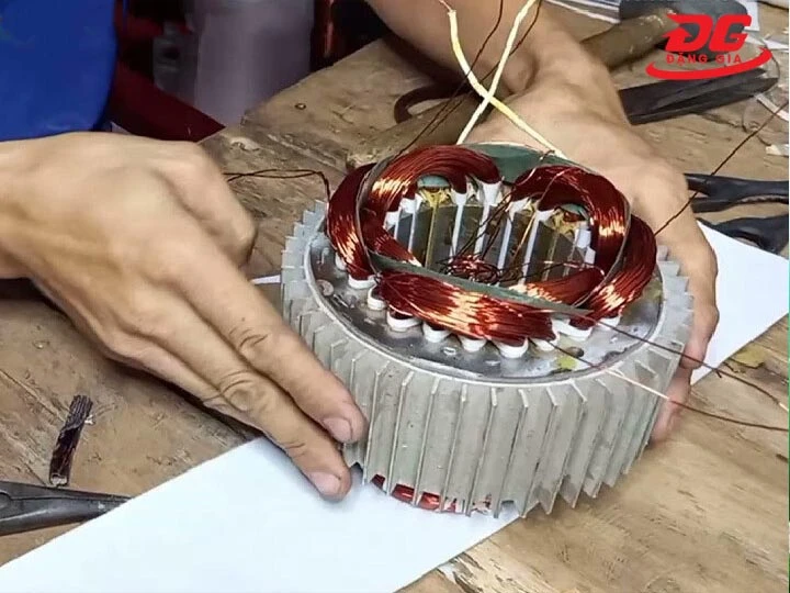 Máy dùng motor lõi đồng