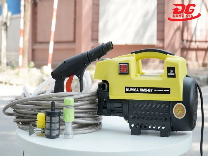 Máy rửa xe mini gia đình tại Quảng Ninh