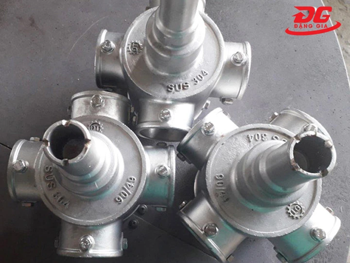 đầu phun tháp giải nhiệt DN 140 Chống ăn mòn ưu việt