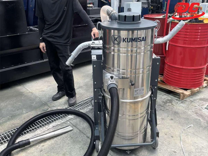 địa chỉ chốt đơn Máy hút bụi Kumisai KMS 300