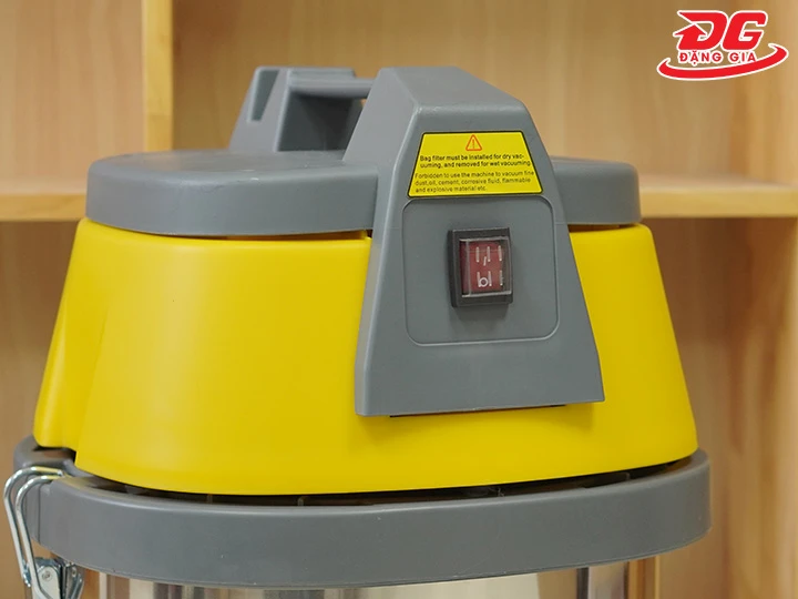 đầu máy 1 động cơ