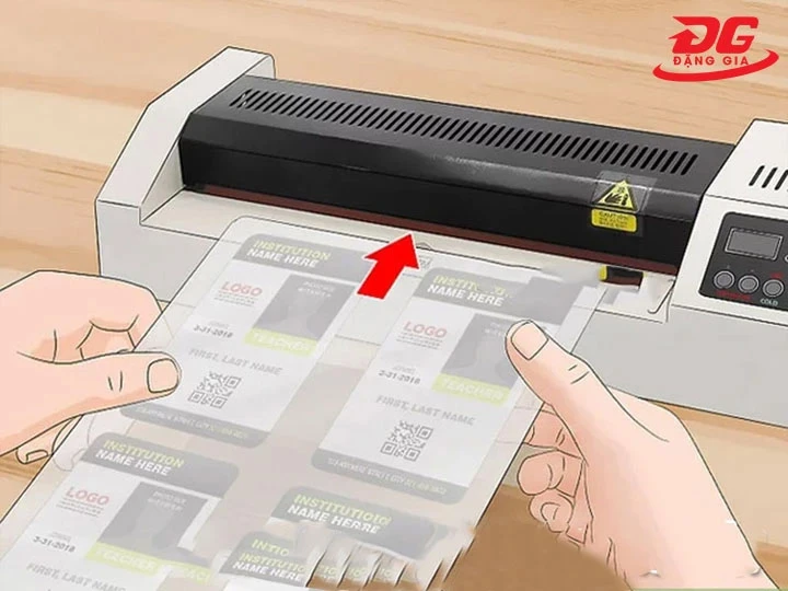 Máy ép plastic Bosser Ép dễ dàng với mọi loại màng