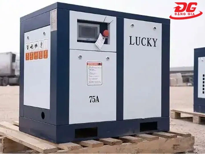 Hình ảnh Máy nén khí trục vít Lucky PM50A 50HP