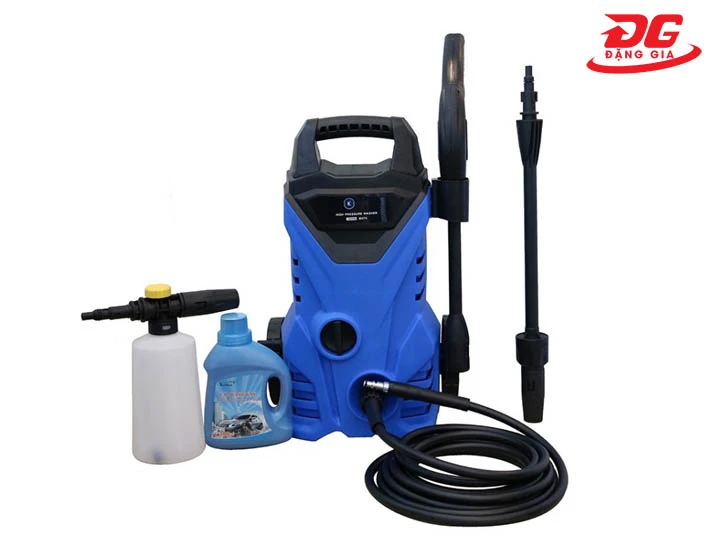 Máy phun xịt rửa xe Kachi MK74