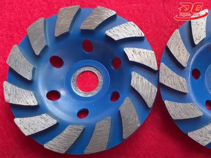 Đĩa mài bê tông 100 mm có 12 lưỡi
