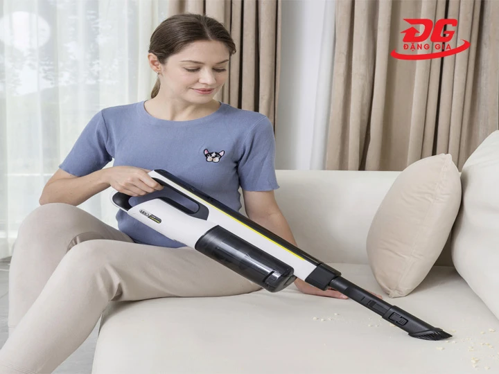 Máy hút bụi cầm tay tiện lợi Karcher VC 4s