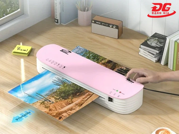 Ứng dụng đa dạng của máy ép plastic Nhật Bản trong công việc