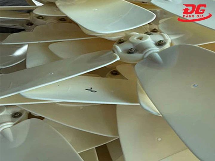 cánh quạt D930mm Thời gian sử dụng dài lâu