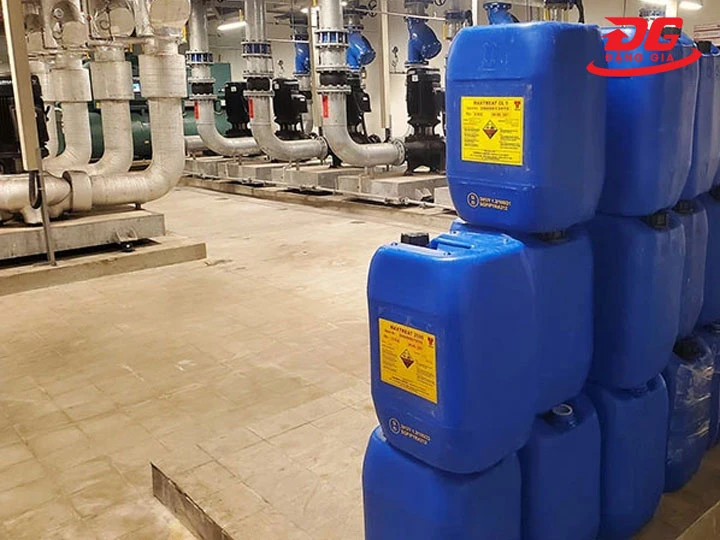 Hóa chất Maxtreat 2730