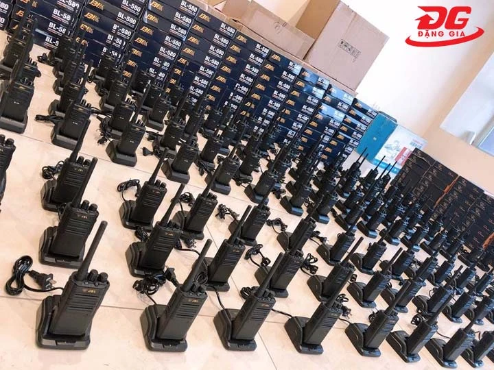 Đặng Gia - chuyên cung cấp bộ đàm cao cấp, chính hãng, chuẩn IP54