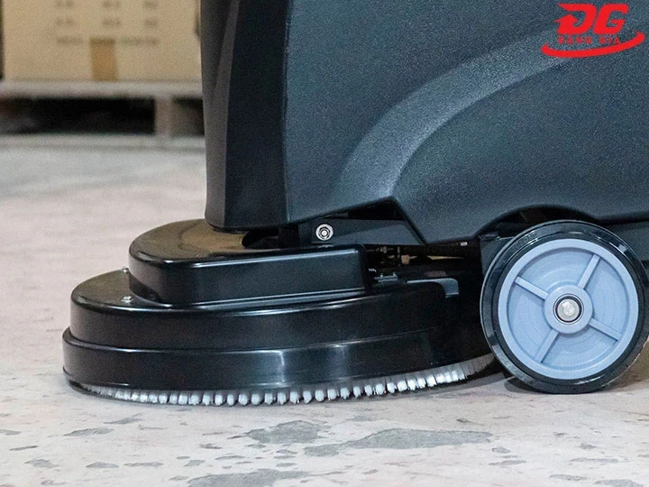 So sánh máy chà sàn A55E với các model cùng phân khúc