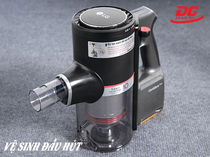 Vệ sinh đầu hút