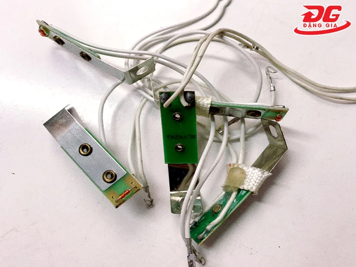 cảm biến nhiệt